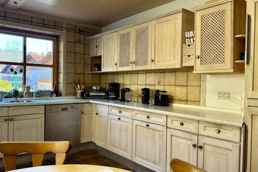 Romantisches Alpenchalet - Mit Sauna Und Kamin - Ruhig Und Zentral Bad Tolz Exterior photo