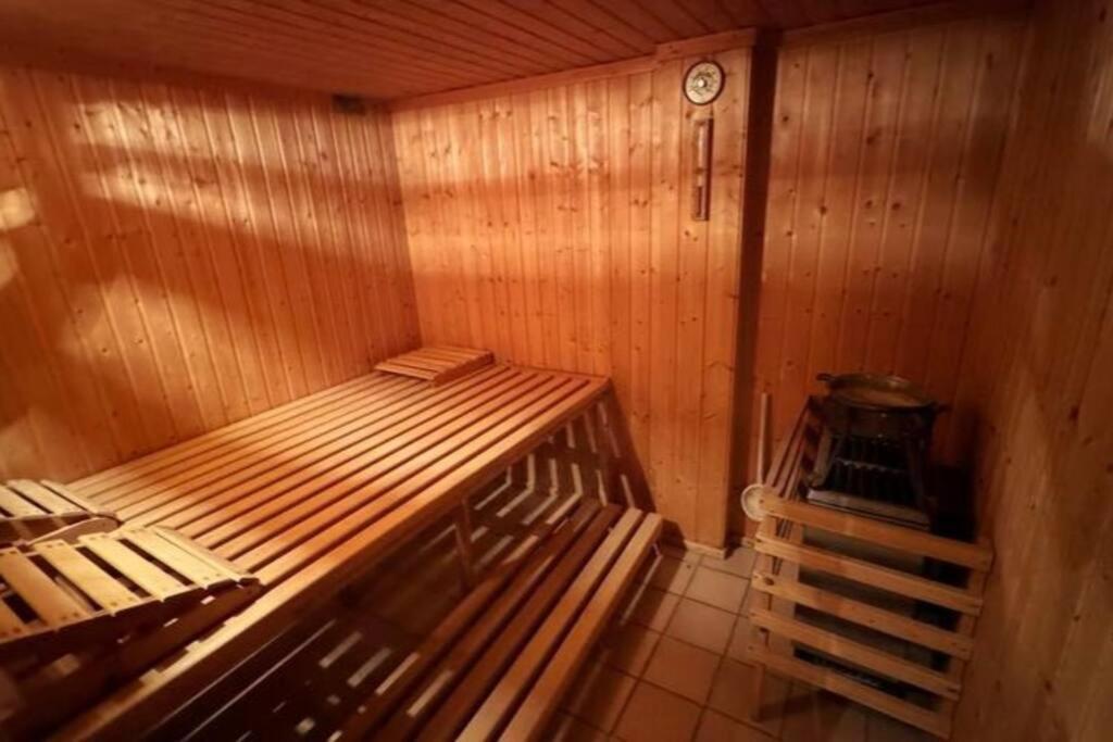 Romantisches Alpenchalet - Mit Sauna Und Kamin - Ruhig Und Zentral Bad Tolz Exterior photo
